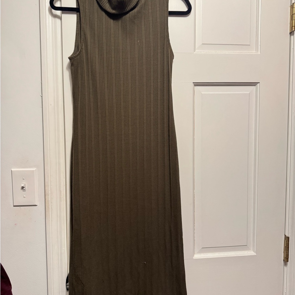 Nine West Green Ribbed Sheath Midi Dress